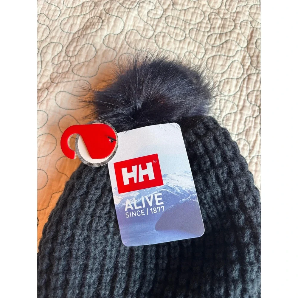 Helly Hansen Womens Snowfall Beanie Knit Faux Fur Pom Hat